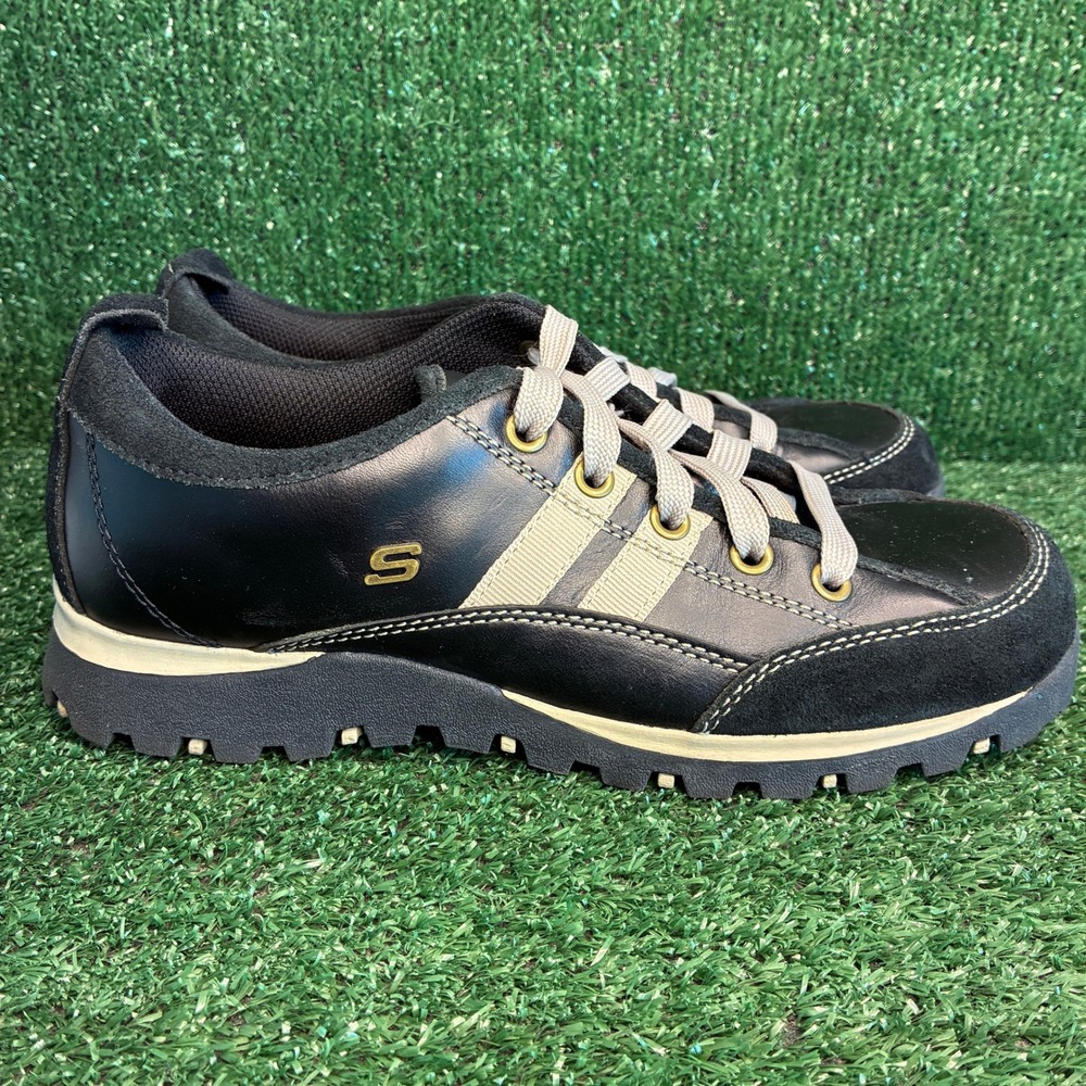 Skechers 46077 Leather Suede Lug Sole Vintage Gorpcore Sneakers Black Womens 10